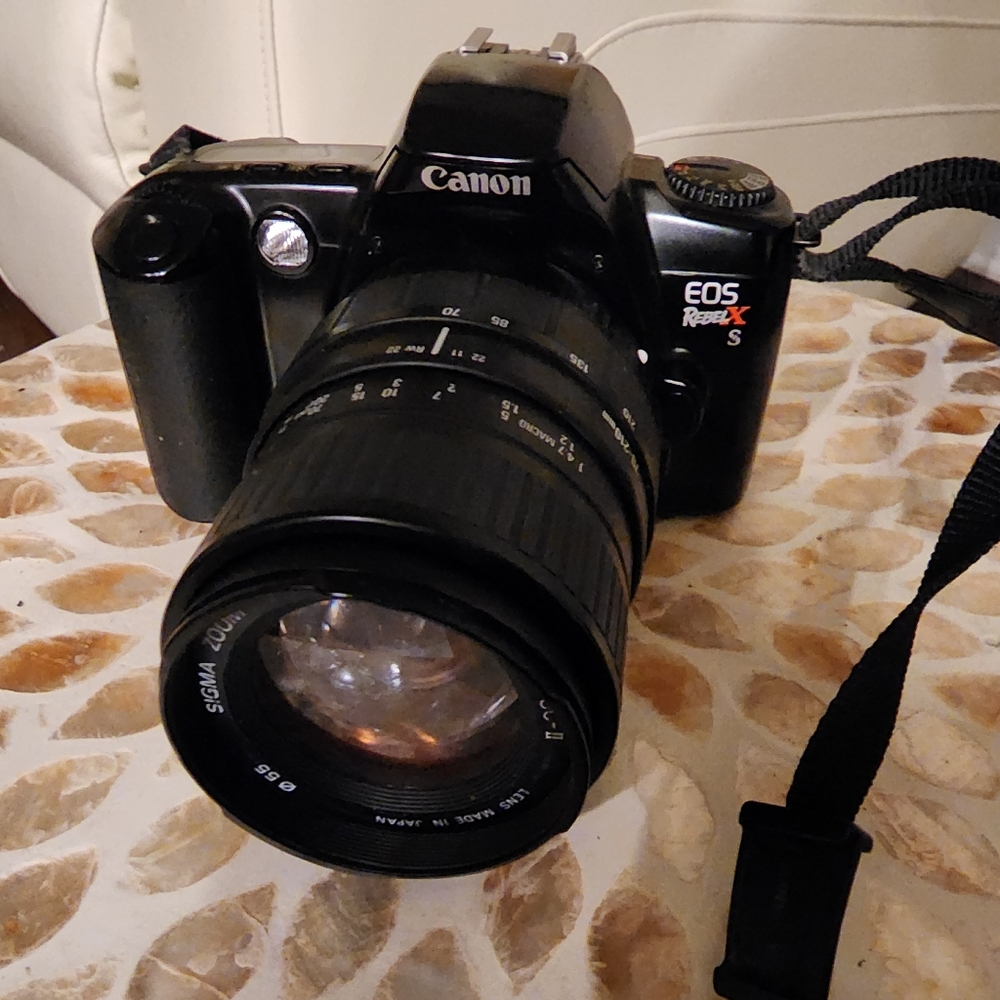 Canon EOS Rebel X S SLR 35mm Film Student Camera + 28-80mm Lens